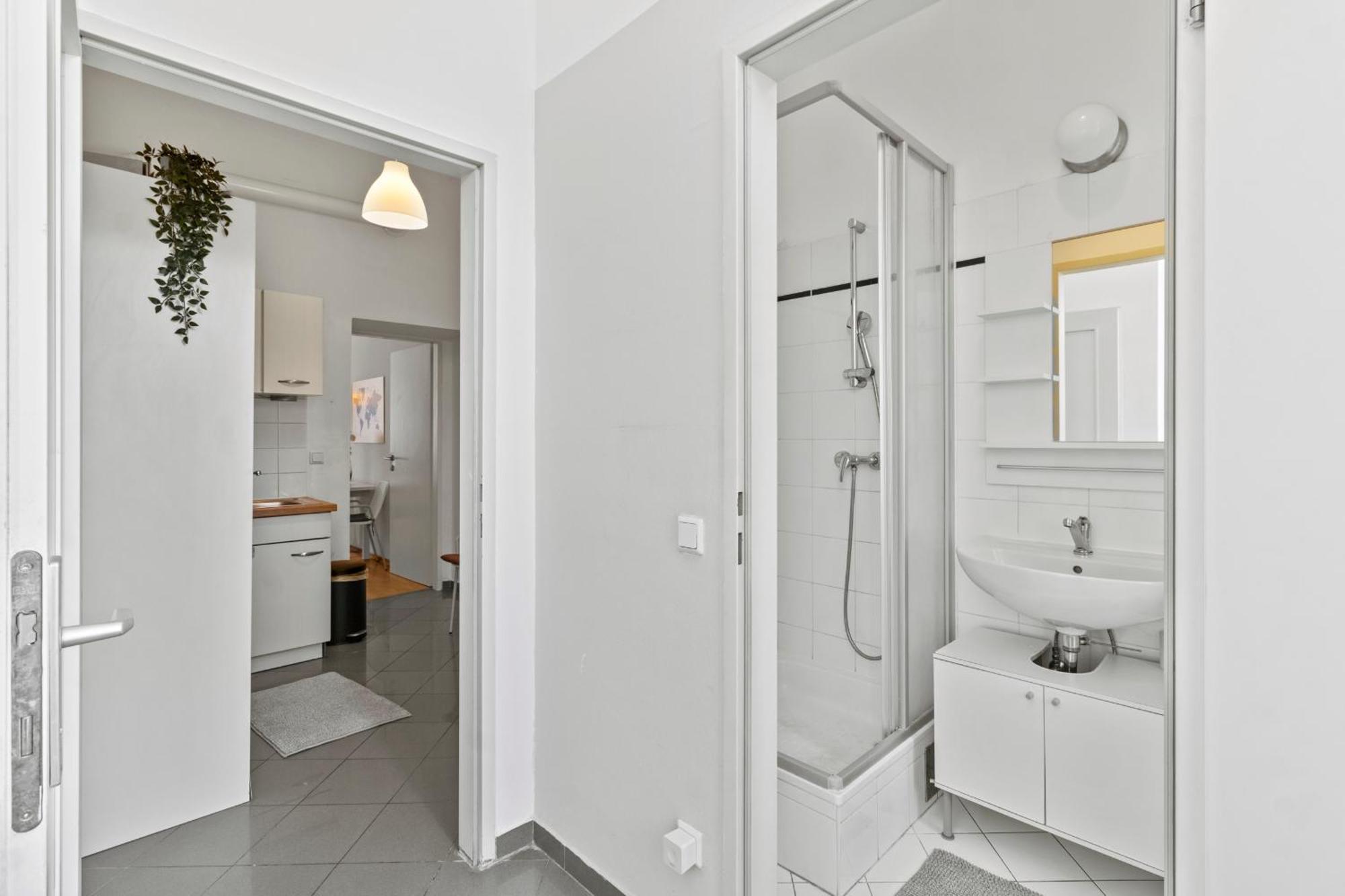 Stylish Apartment, 4 Min To U3 Zipperer Strasse Viena Exterior foto